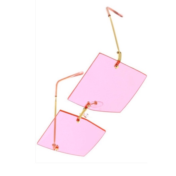 Accessories - Pink sunglasses